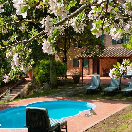 קמאיורה Villa La Pieve מראה חיצוני תמונה